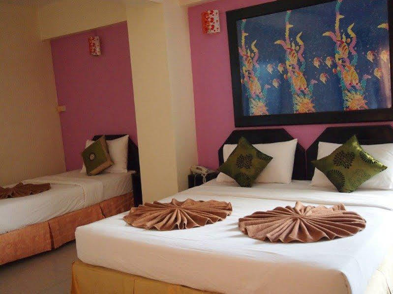 Home Pattaya Hotel Екстер'єр фото